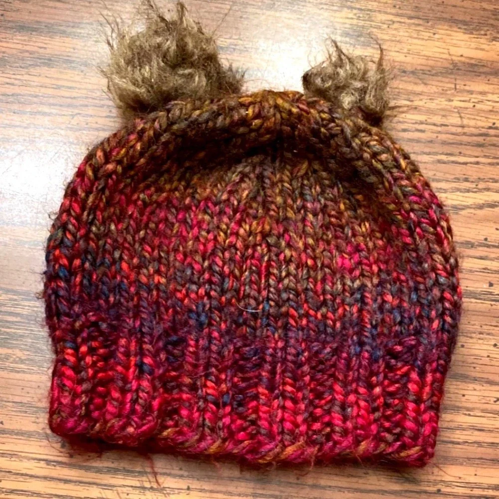 Handmade Knit Double Pom Beanie Kids One Size Multi-Color Excellent Winter‎ Hat